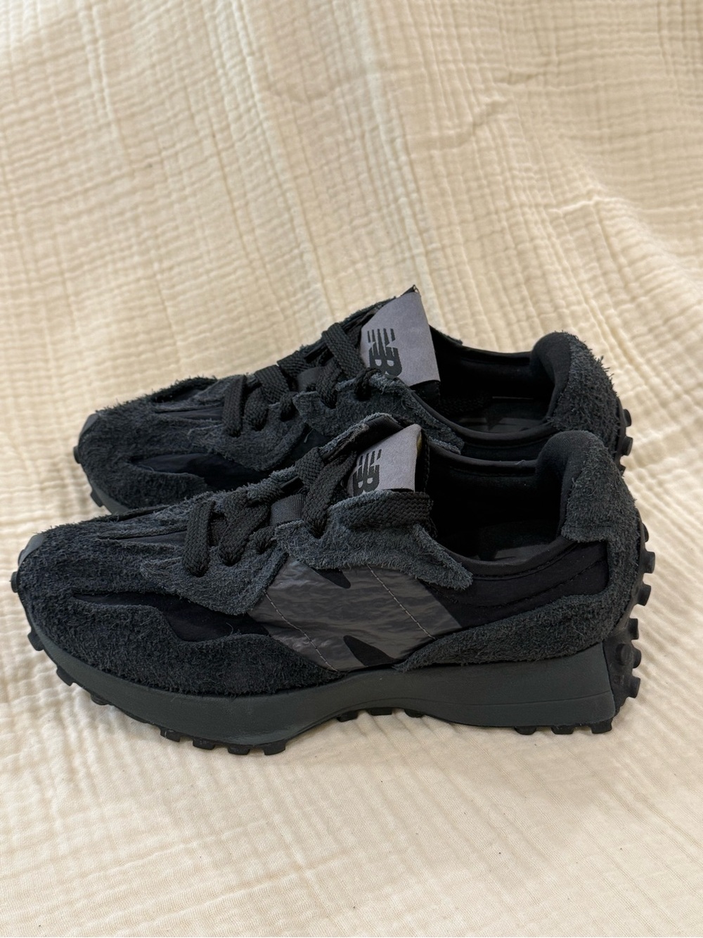 - NEW New Balance 327 Phantom Magnet Sneakers BT - Picture 6 of 10